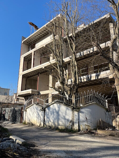 مدیریت پیمان پیمانکاری و ساخت آپارتمان در لاهیجان